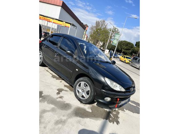Sahibinden Peugeot 206 1.4 XT 2004 Model 