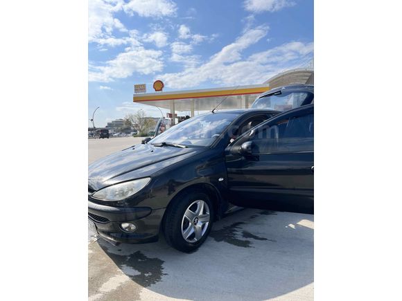 Sahibinden Peugeot 206 1.4 XT 2004 Model 
