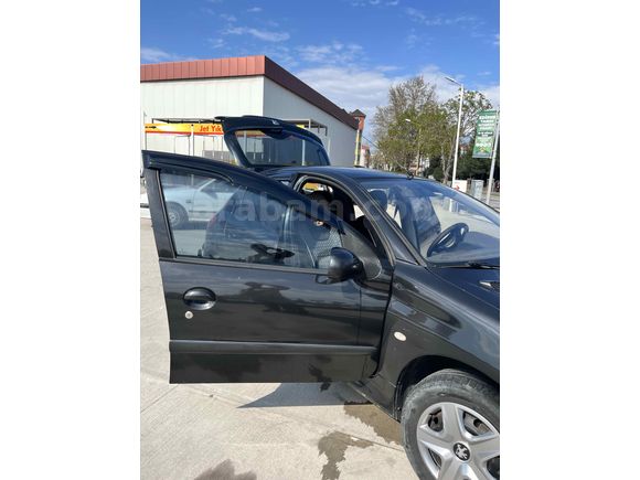 Sahibinden Peugeot 206 1.4 XT 2004 Model 