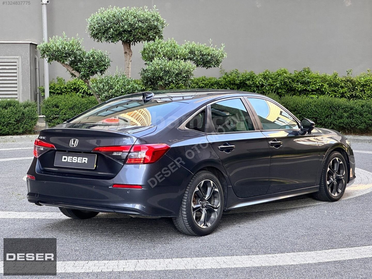 Galeriden Honda Civic 1.5 i-VTEC Executive Plus 2023 Model İstanbul 50.150 km Füme 7