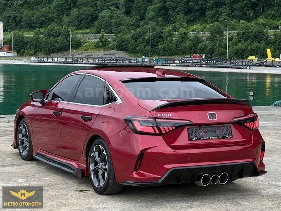2023 ÇIKIŞ 40 Bin km CİVİC 1.5 VTEC EXECUTİVE PLUS İLK EL Ser.Bk