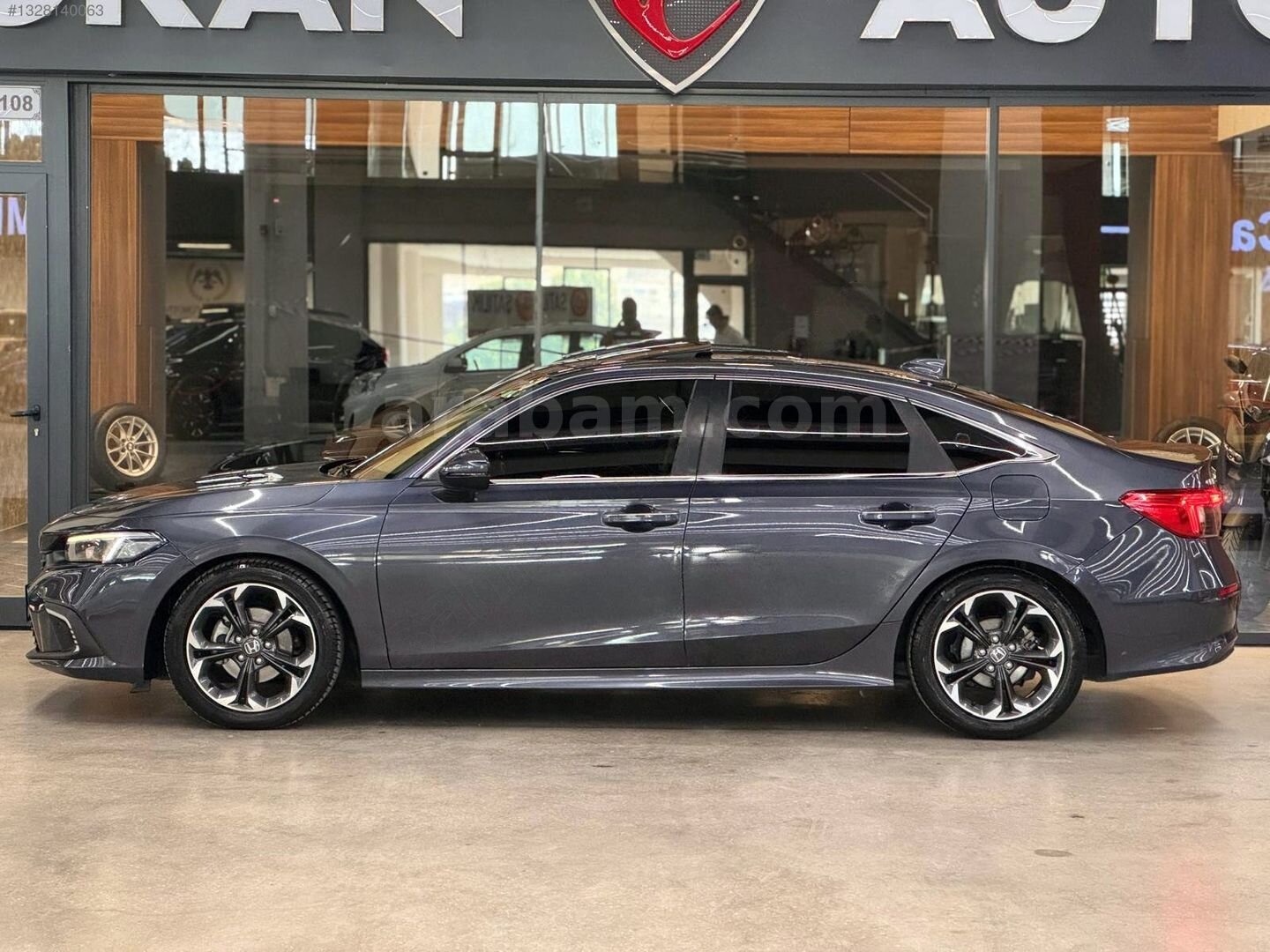 Galeriden Honda Civic 1.5 i-VTEC Executive Plus 2022 Model Ankara 93.500 km Gri 6