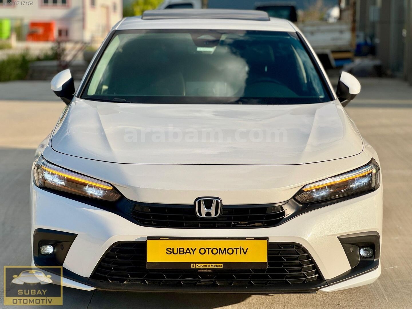 Galeriden Honda Civic 1.5 i-VTEC Executive Plus 2023 Model Konya 63.000 km Beyaz 2