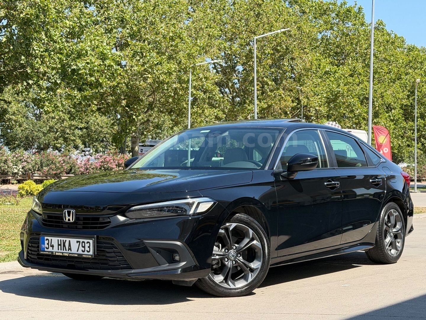 Galeriden Honda Civic 1.5 i-VTEC Executive Plus 2023 Model Kocaeli 29.600 km Siyah 1