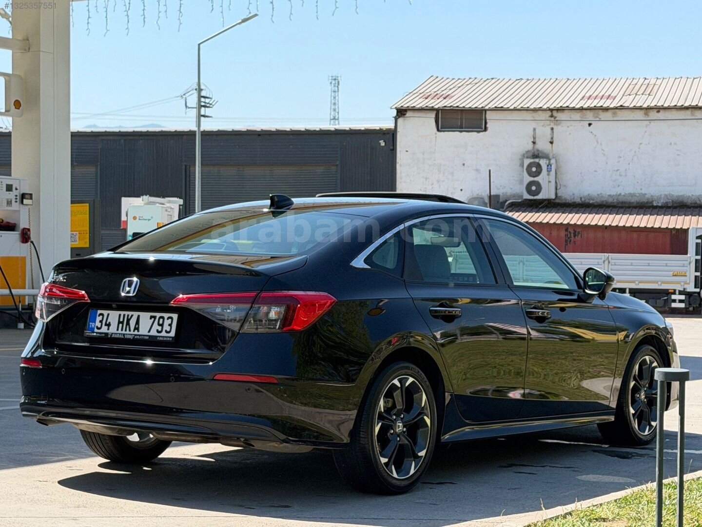 Galeriden Honda Civic 1.5 i-VTEC Executive Plus 2023 Model Kocaeli 29.600 km Siyah 5