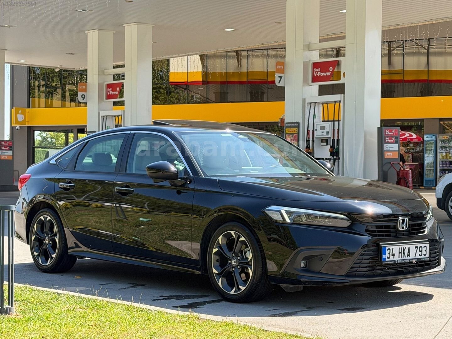 Galeriden Honda Civic 1.5 i-VTEC Executive Plus 2023 Model Kocaeli 29.600 km Siyah 4
