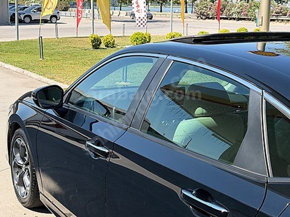 2023 CİVİC 1.5VTEC TURBO EXECUTIVE PLUS HATASIZ-BOYASIZ 29BİN KM