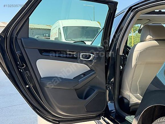 2023 CİVİC 1.5VTEC TURBO EXECUTIVE PLUS HATASIZ-BOYASIZ 29BİN KM