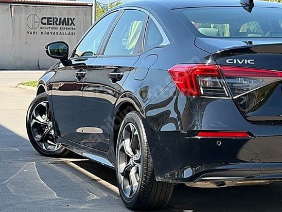 2023 CİVİC 1.5VTEC TURBO EXECUTIVE PLUS HATASIZ-BOYASIZ 29BİN KM