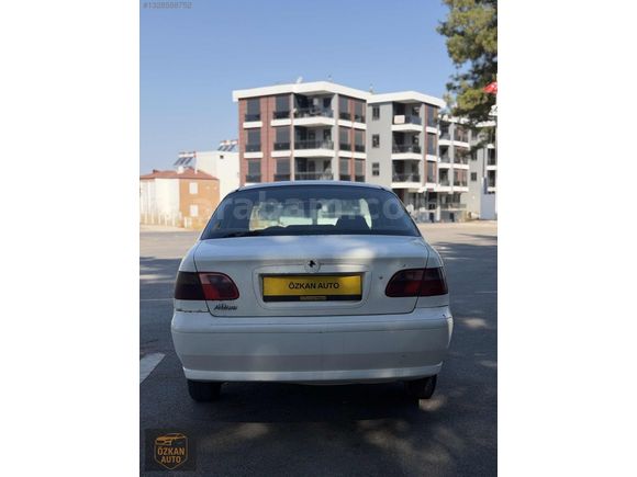 ÖZKAN AUTO'DAN SATILIK 2011 MODEL FIAT ALBEA