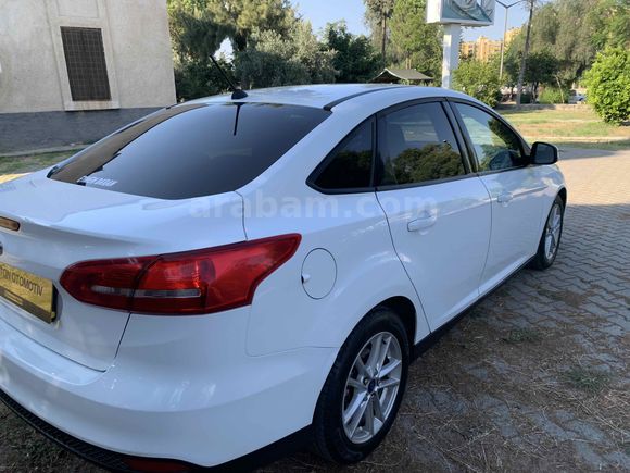 DÜŞÜK KM DE Ford Focus 1.5 TDCi Trend X 2018 Model Adana