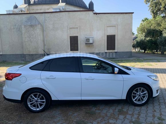 DÜŞÜK KM DE Ford Focus 1.5 TDCi Trend X 2018 Model Adana