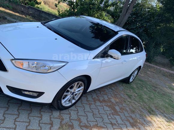 DÜŞÜK KM DE Ford Focus 1.5 TDCi Trend X 2018 Model Adana