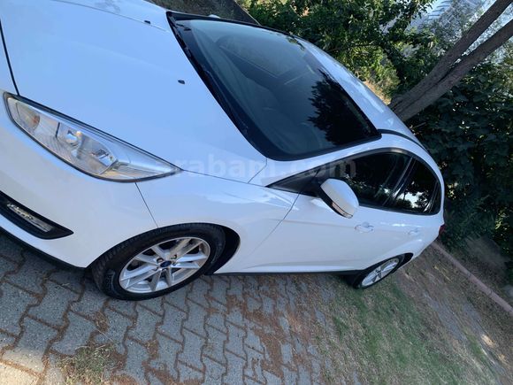 DÜŞÜK KM DE Ford Focus 1.5 TDCi Trend X 2018 Model Adana