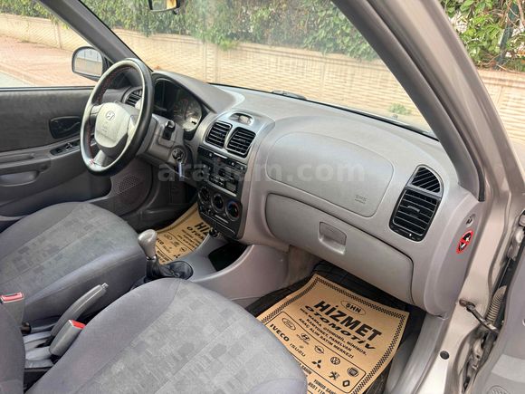 DEĞİŞENSİZ 2005 MODEL HYUNDAİ ACCENT ADMİRE 1.5 CRDİ 