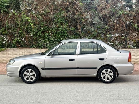 DEĞİŞENSİZ 2005 MODEL HYUNDAİ ACCENT ADMİRE 1.5 CRDİ 