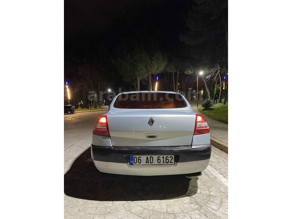 Sahibinden Renault Megane 1.4 Authentique 2004 Model 