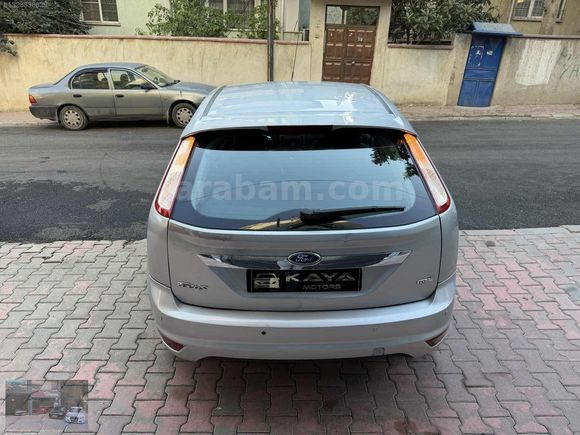KAYA MOTORS'DAN 2010 FORD FOCUS TİTANİUM KUSURSUZ BAKIMLI