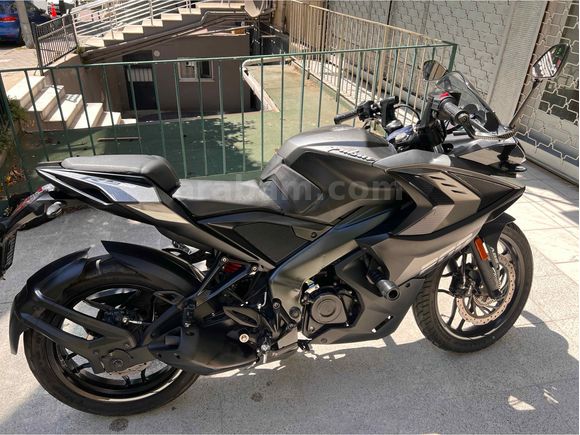2023 Bajaj Pulsar RS200 ABS | 15.000 KM | Full Bakımlı | Masrafsız
