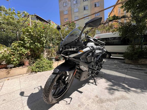 2023 Bajaj Pulsar RS200 ABS | 15.000 KM | Full Bakımlı | Masrafsız