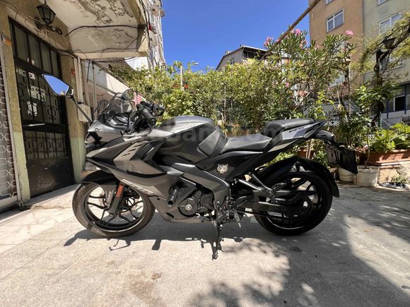 2023 Bajaj Pulsar RS200 ABS | 15.000 KM | Full Bakımlı | Masrafsız