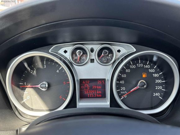 2011 MODEL FOCUS/1.6 TDCİ TİTANYUM/187.000KM'DE/START STOPLU