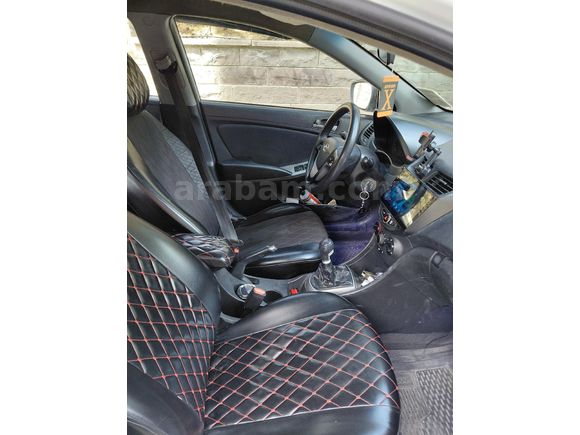 Sahibinden Hyundai Accent Blue 1.4 D-CVVT Mode Plus 2016 Model