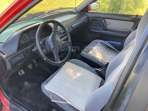 Sahibinden Mazda 323 1.6 F 1990 Model 