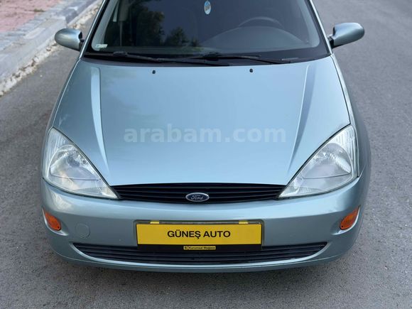 2001 FORD FOCUS 1.6 AMBİENTE 252 BİN KM DE DEĞİŞENSİZ KLİMALI BAKIMLI ARAÇ