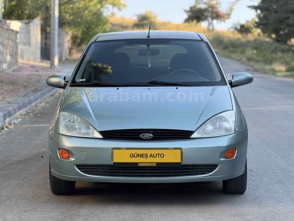 2001 FORD FOCUS 1.6 AMBİENTE 252 BİN KM DE DEĞİŞENSİZ KLİMALI BAKIMLI ARAÇ