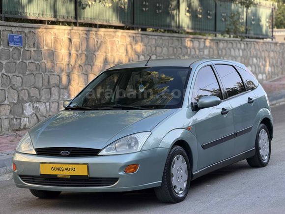 2001 FORD FOCUS 1.6 AMBİENTE 252 BİN KM DE DEĞİŞENSİZ KLİMALI BAKIMLI ARAÇ