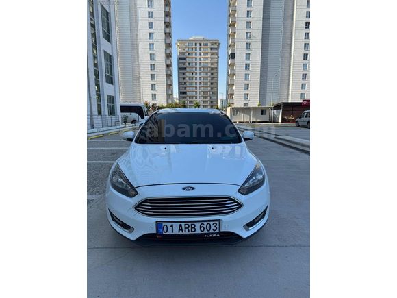 2015 MODEL HATASIZ BOYASIZ HASAR KAYITSIZ FORD FOCUS TİTANIUM