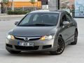 HASTASINA 2007 MODEL HONDA CİVİC 1.6i VTEC "245" BİNDE CAM GİBİ