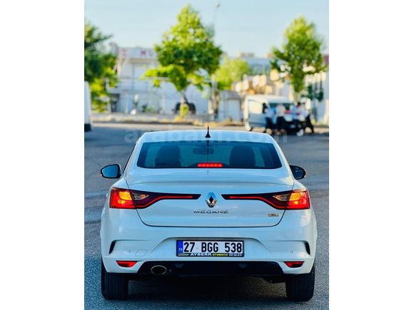 Galeriden Renault Megane 1.5 dCi Touch 2016 Model Gaziantep