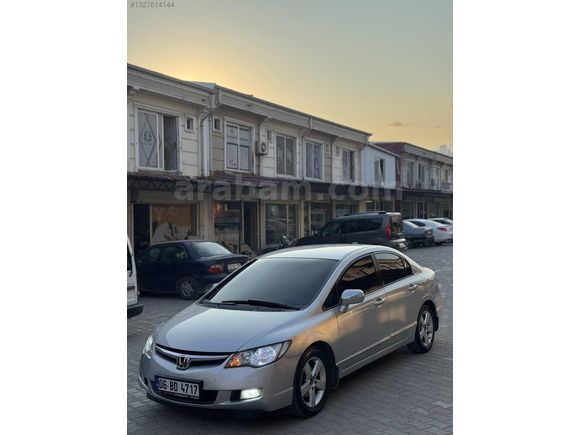 HATASIZ TADINDA DEĞIŞENSIZ HONDA CİVİC