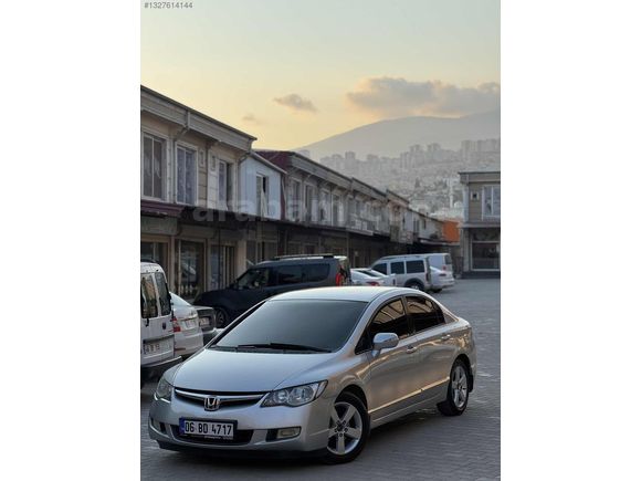 HATASIZ TADINDA DEĞIŞENSIZ HONDA CİVİC