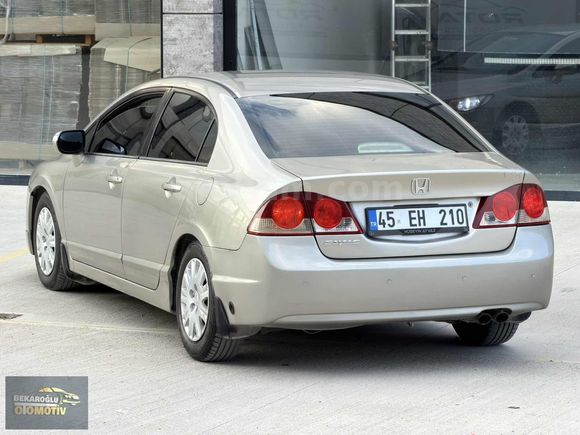 2007 HONDA CİVİC 1.6İ VTEC DREAM 180.000 KM'DE CAM GİBİ