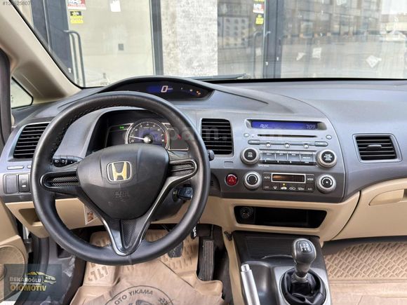 2007 HONDA CİVİC 1.6İ VTEC DREAM 180.000 KM'DE CAM GİBİ