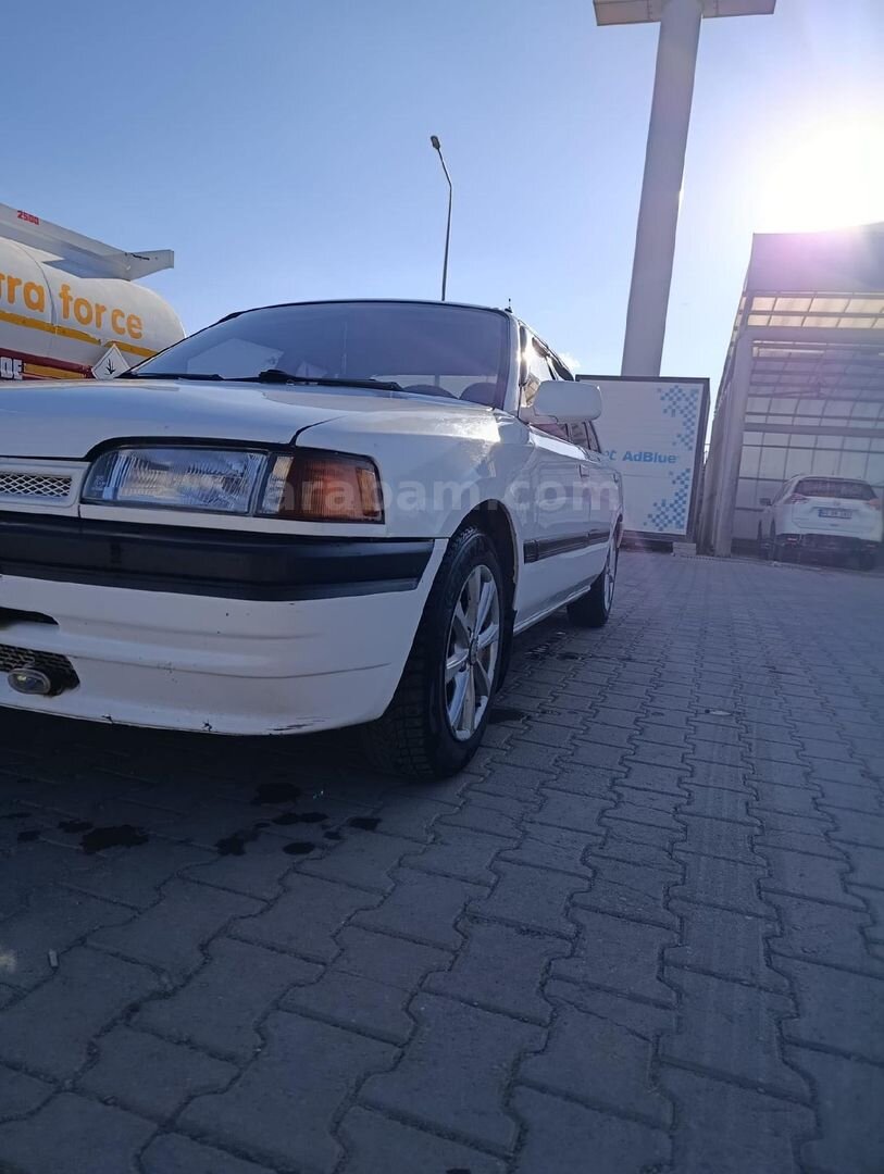 Sahibinden Mazda 323 1.6 GLX 1993 Model Bitlis 285.000 km Beyaz 7