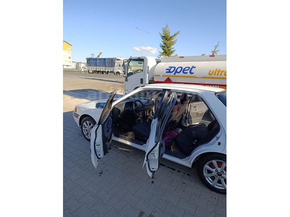 Sahibinden Mazda 323 1.6 GLX 1993 Model