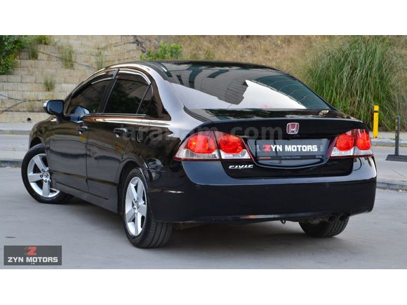 2010 MODEL OTOMATİK 1.6İ VTEC CIVIC