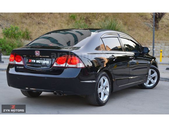 2010 MODEL OTOMATİK 1.6İ VTEC CIVIC