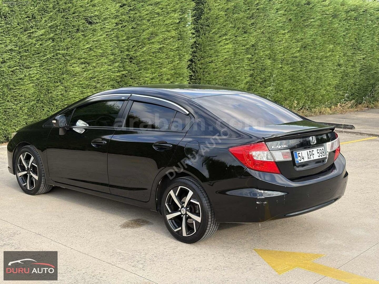 Galeriden Honda Civic 1.6i VTEC Dream 2015 Model Sakarya 132.000 km Siyah 7
