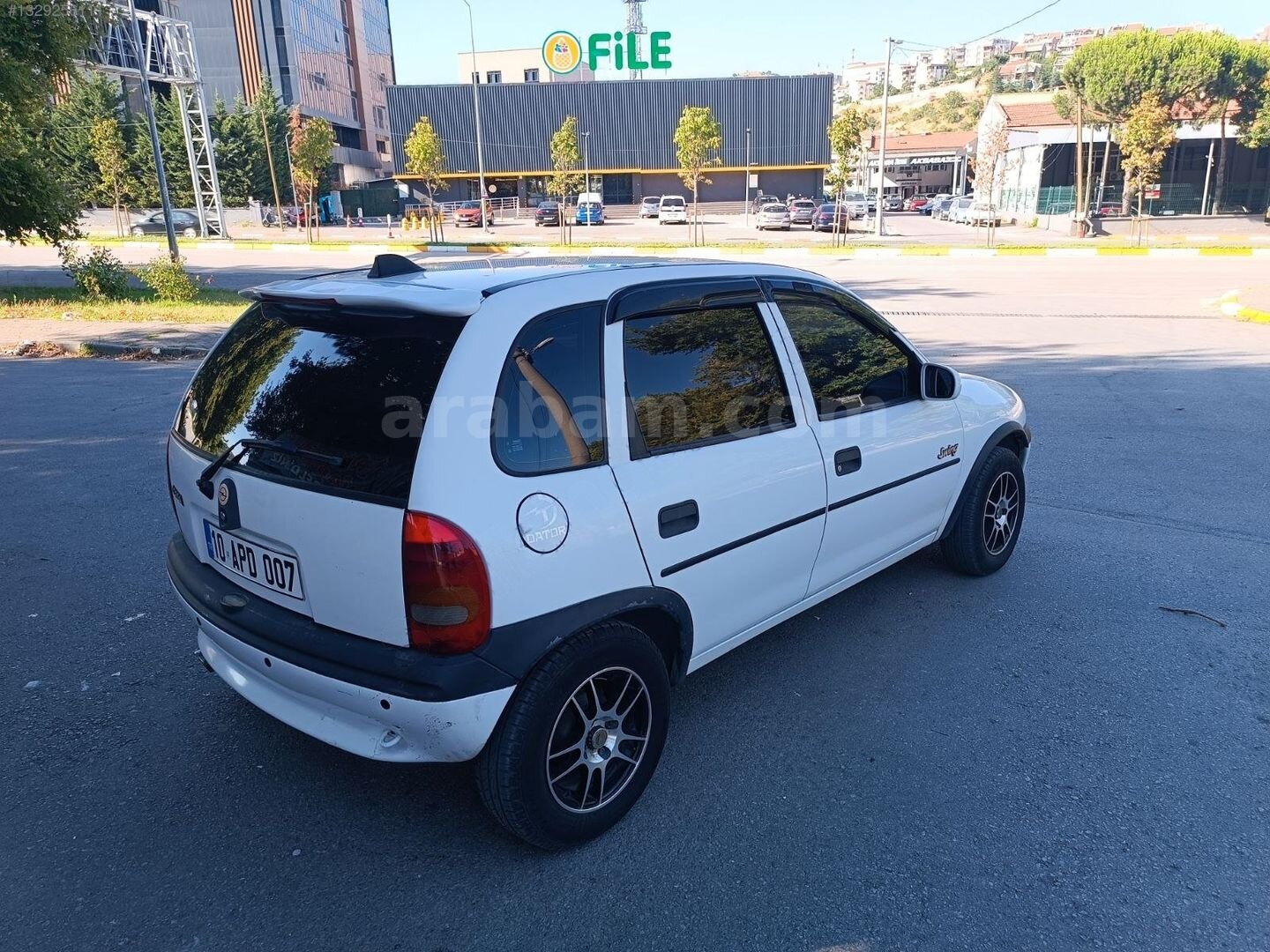 Galeriden Opel Corsa 1.2 Swing 1994 Model Balıkesir 310.000 km Beyaz 5