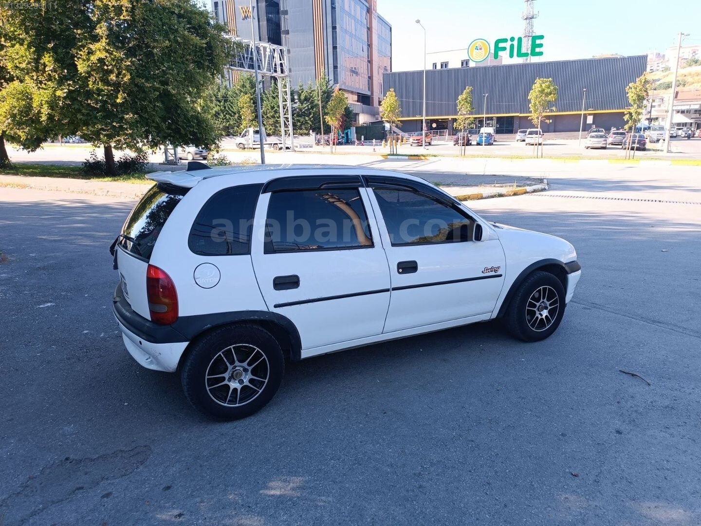 Galeriden Opel Corsa 1.2 Swing 1994 Model Balıkesir 310.000 km Beyaz 6