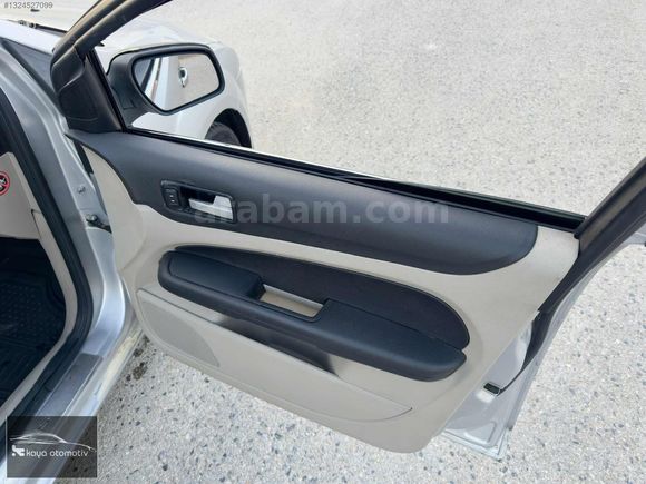 Ford Focus 1.6 Dizel Hb 110'luk Yeni Vizeli