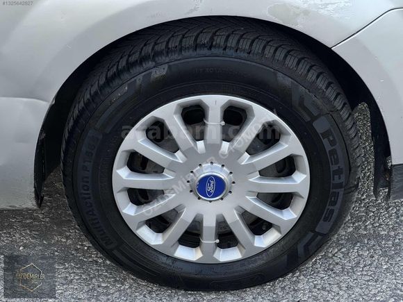 ÖZDEMİRLER'den FORD FOCUS 2 110'luk