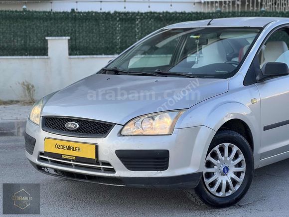 ÖZDEMİRLER'den FORD FOCUS 2 110'luk