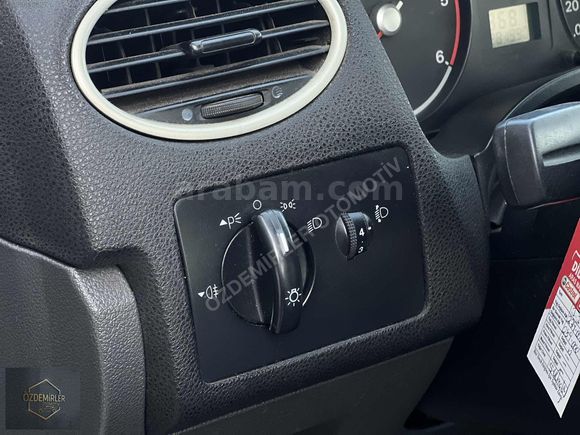 ÖZDEMİRLER'den FORD FOCUS 2 110'luk
