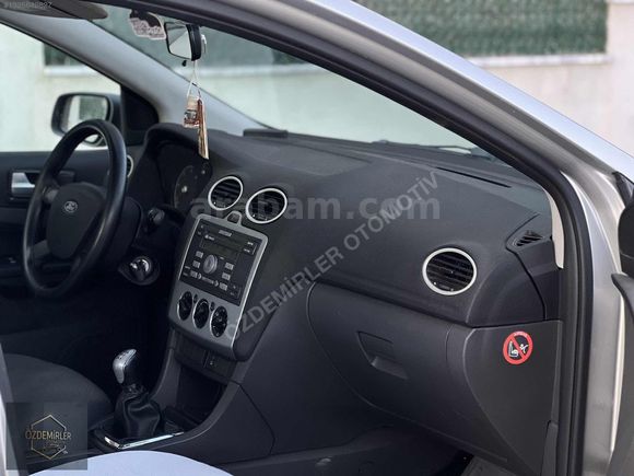 ÖZDEMİRLER'den FORD FOCUS 2 110'luk